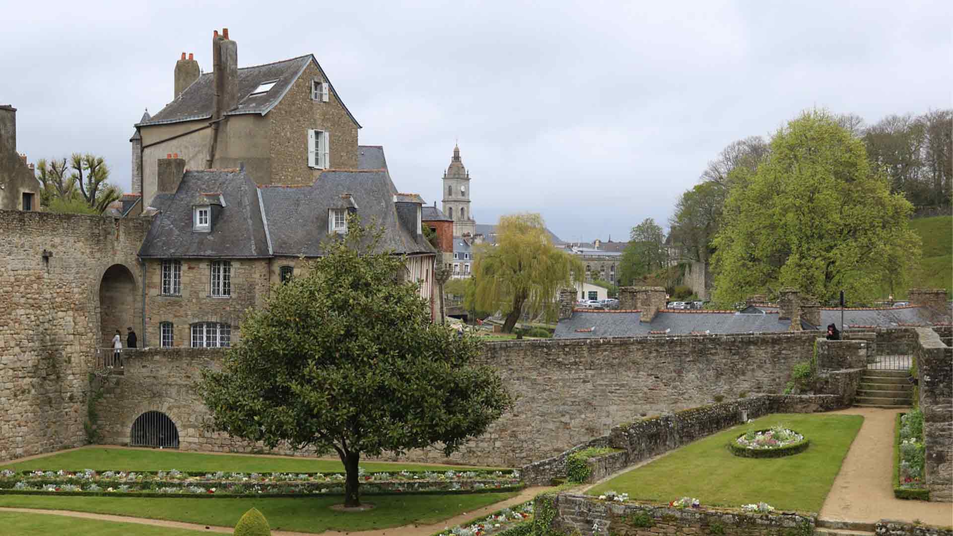 Ouvrir une franchise Vivaservices à Vannes
